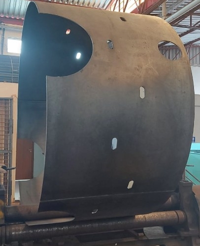 Calandra em chapas e tubos